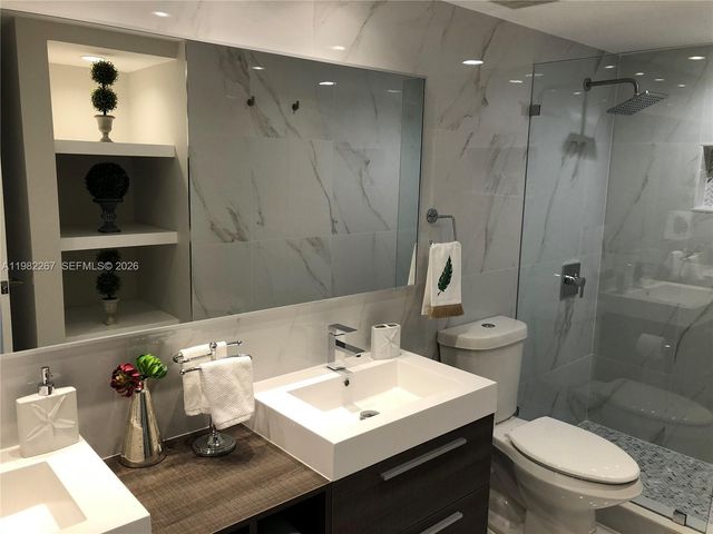 19999 E Country Club Dr 1405, Aventura, FL 33180