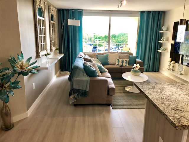 19999 E Country Club Dr 1405, Aventura, FL 33180