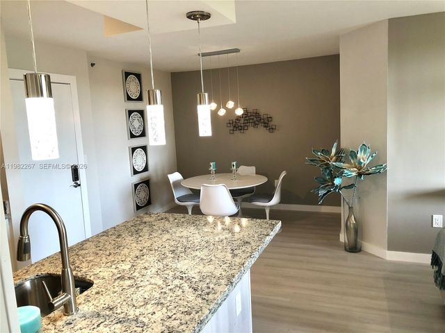 19999 E Country Club Dr 1405, Aventura, FL 33180