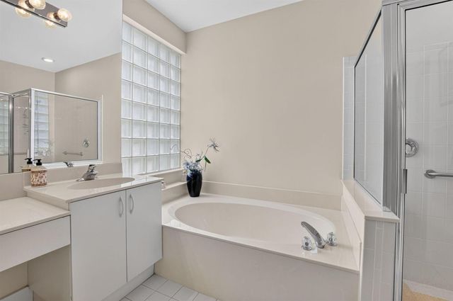 7625 Las Cruces Court, Boynton Beach, FL 33437