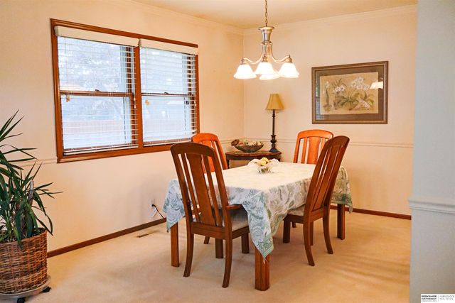 13510 Frances Street, Omaha, NE 68144