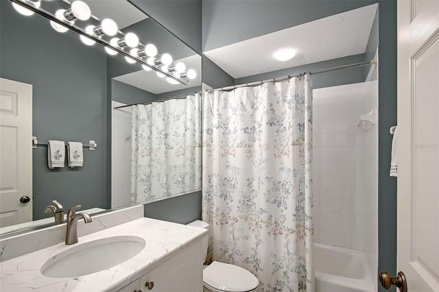 7528 ASCOT COURT, University Park, FL 34201