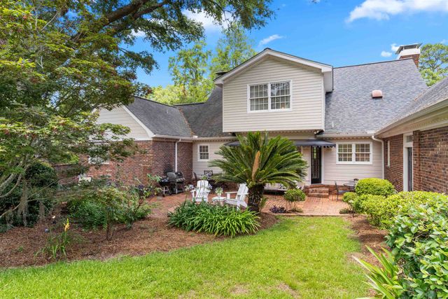 4000 Brandon Hill Dr, Tallahassee, FL 32309