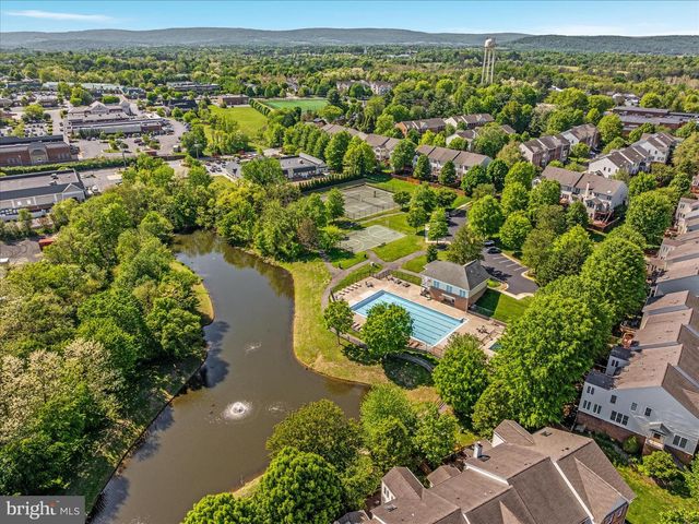 208 MISTY POND TER, Purcellville, VA 20132