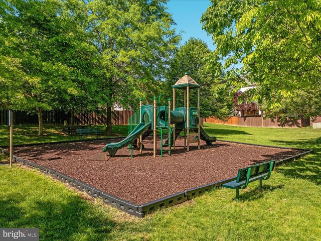 208 MISTY POND TER, Purcellville, VA 20132