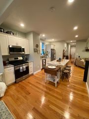 300 Maverick 1, Boston, MA 02128