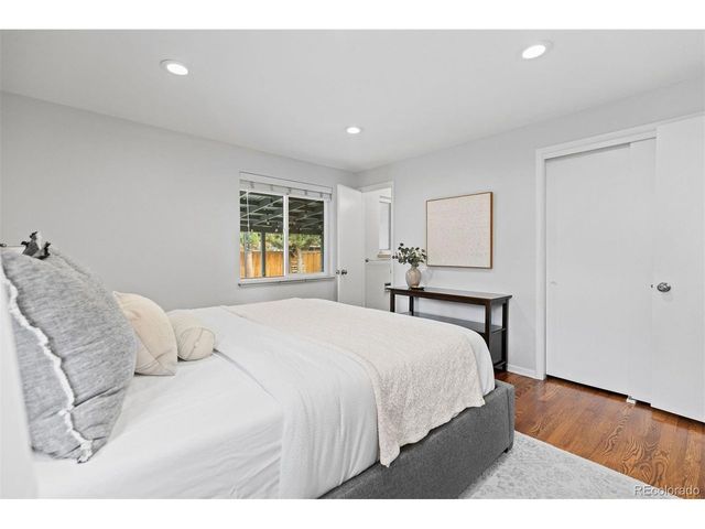 141 S Saulsbury St, Lakewood, CO 80226
