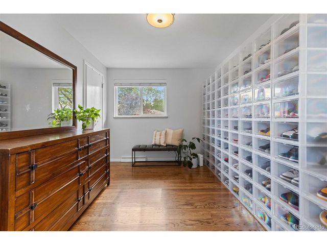 141 S Saulsbury St, Lakewood, CO 80226