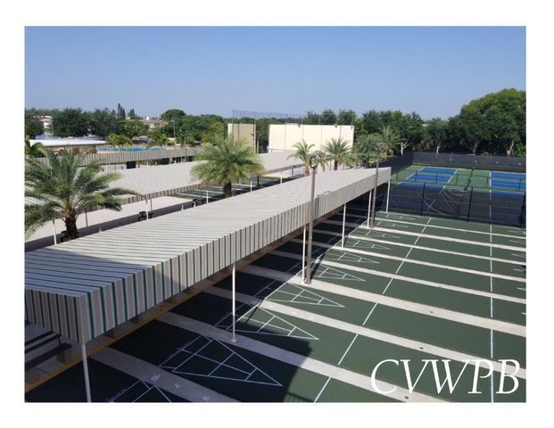 235 Canterbury K, West Palm Beach, FL 33417