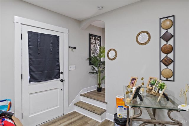 619 Daleview Avenue, Harrison Twp, OH 45405