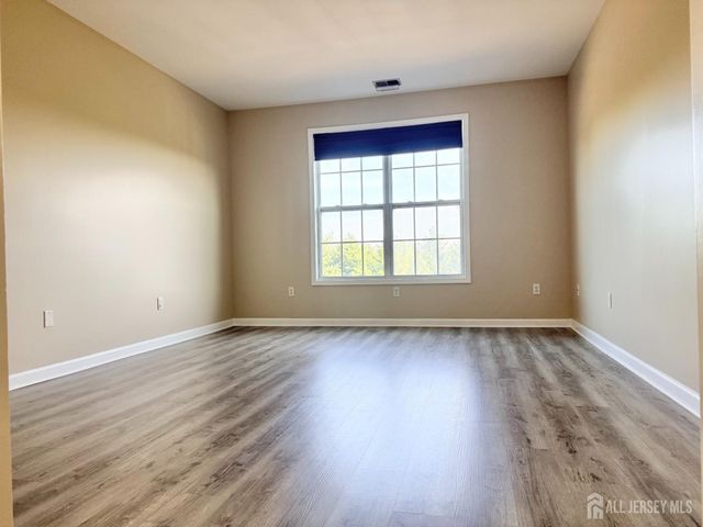 3032 Edward Stec Boulevard, Edison, NJ 08837