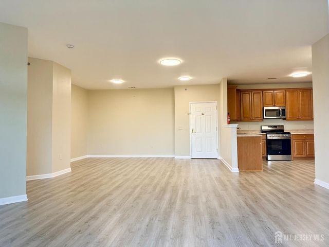 3032 Edward Stec Boulevard, Edison, NJ 08837