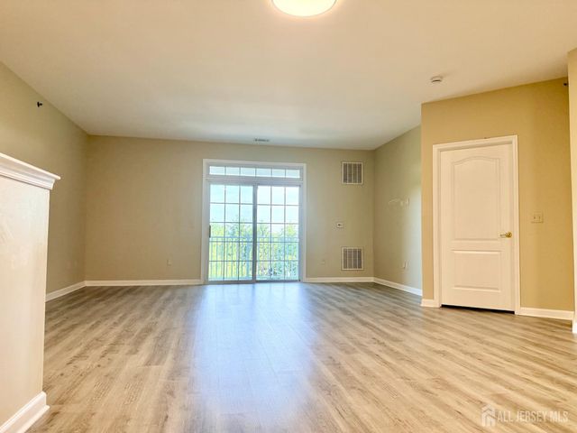 3032 Edward Stec Boulevard, Edison, NJ 08837
