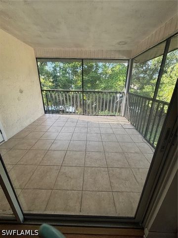 5386 16th PL SW F-4, Naples, FL 34116