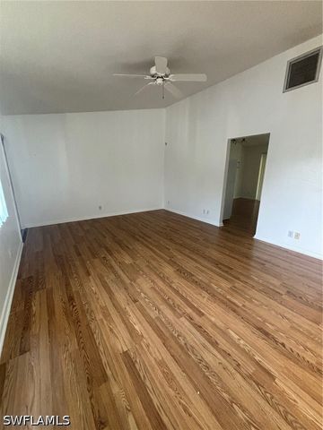 5386 16th PL SW F-4, Naples, FL 34116