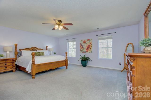 3819 Cameron Creek Drive, Matthews, NC 28105