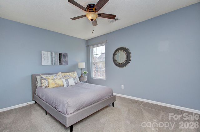 3819 Cameron Creek Drive, Matthews, NC 28105