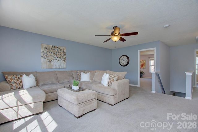 3819 Cameron Creek Drive, Matthews, NC 28105