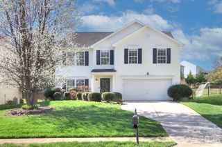 3819 Cameron Creek Drive, Matthews, NC 28105