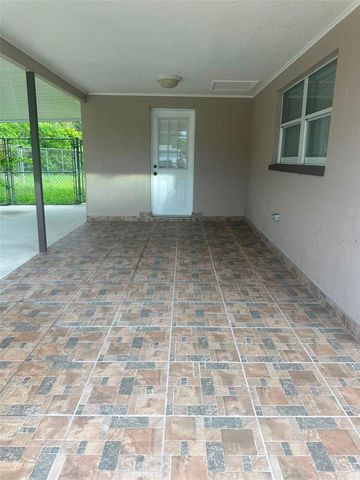 2106 AVALON ROAD, Sebring, FL 33870