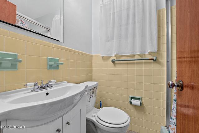 325 Thackery Road, Ormond Beach, FL 32174