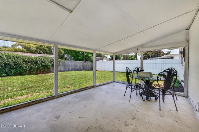 325 Thackery Road, Ormond Beach, FL 32174