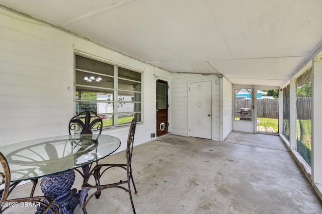 325 Thackery Road, Ormond Beach, FL 32174