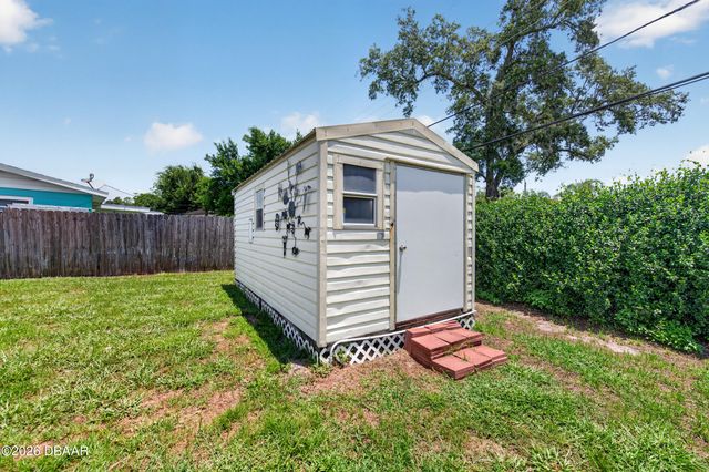 325 Thackery Road, Ormond Beach, FL 32174