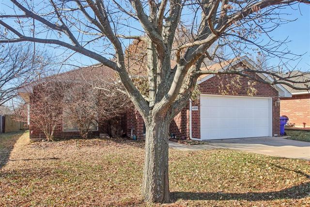 4020 S Bald Eagle Drive, Norman, OK 73072