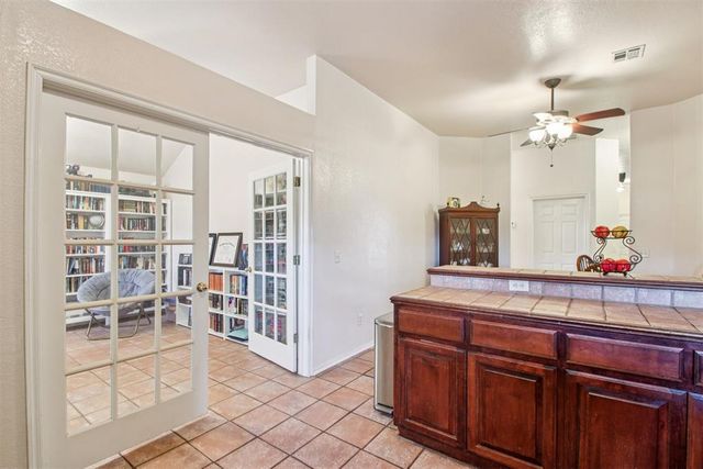 4020 S Bald Eagle Drive, Norman, OK 73072