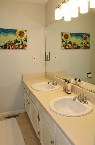 2075 Calhoun Street, Klamath Falls, OR 97601