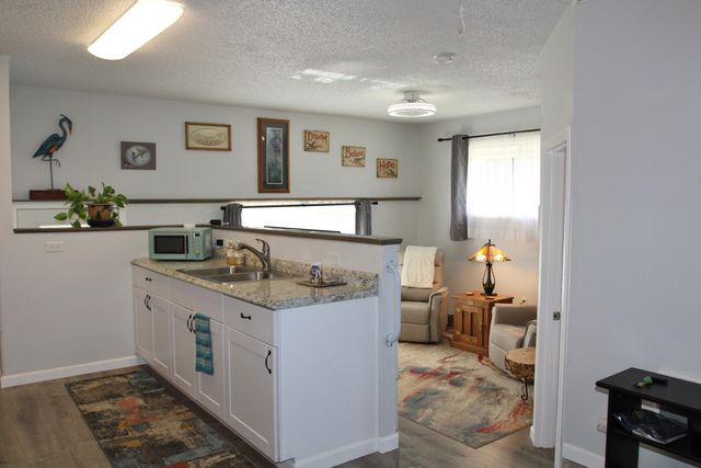 2075 Calhoun Street, Klamath Falls, OR 97601