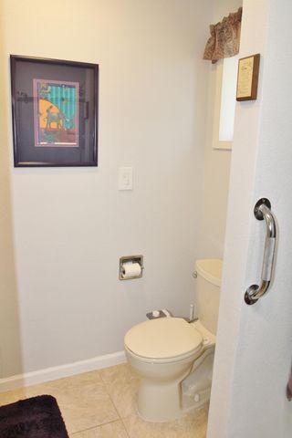 2075 Calhoun Street, Klamath Falls, OR 97601