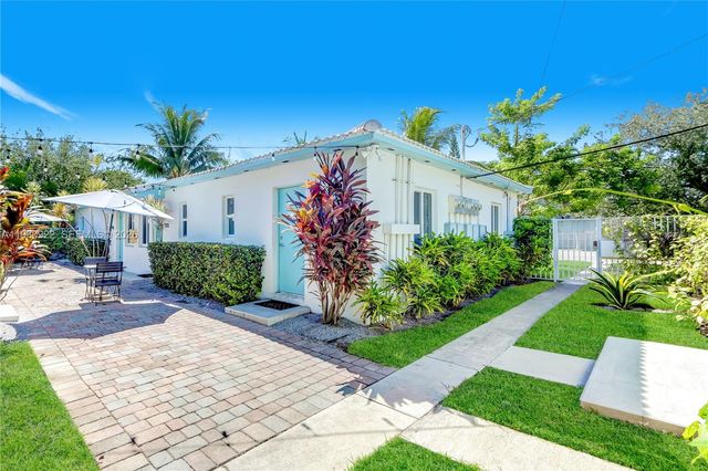 8824 NE 2ND AVENUE 8824, El Portal, FL 33138