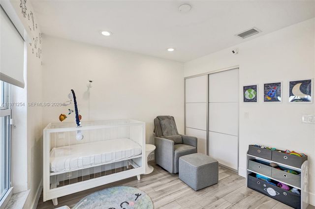 4928 SW 33rd Way, Hollywood, FL 33312