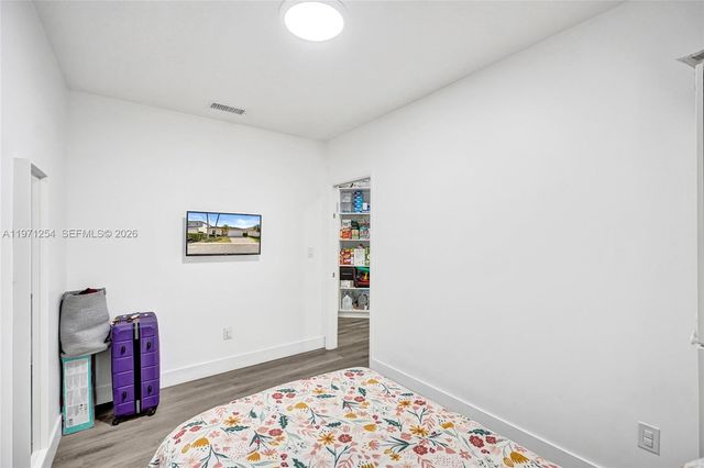 4928 SW 33rd Way, Hollywood, FL 33312