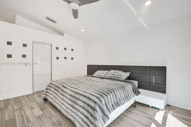 4928 SW 33rd Way, Hollywood, FL 33312