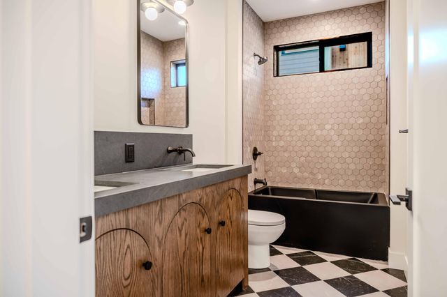 3032 NW Polarstar Avenue Lot 33, Bend, OR 97703