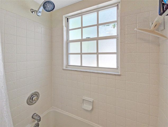 7991 MIDWAY DRIVE TERRACE L201, Ocala, FL 34472