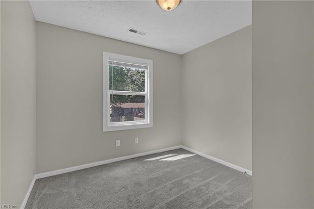 500 Wyn DR, Newport News, VA 23608