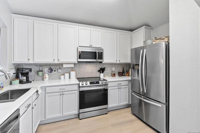 9322 Durham Ledge, San Antonio, TX 78254