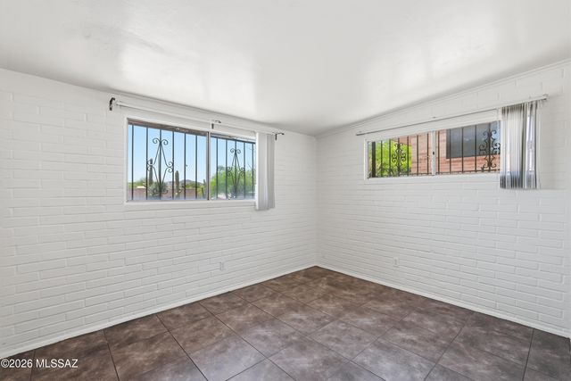1808 W Caravelle Road, Tucson, AZ 85713