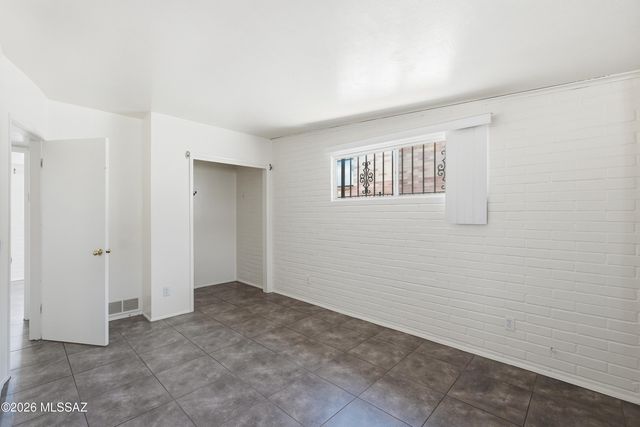 1808 W Caravelle Road, Tucson, AZ 85713