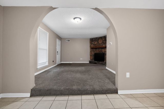 3461 GLENSHAW DR, Memphis, TN 38128