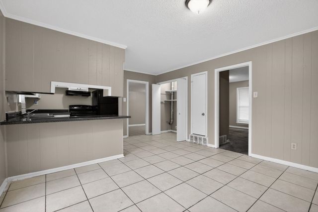 3461 GLENSHAW DR, Memphis, TN 38128