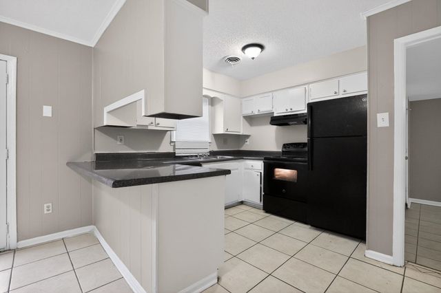 3461 GLENSHAW DR, Memphis, TN 38128