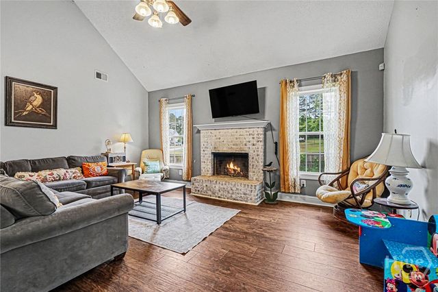 610 Dakota Street, Bethlehem, GA 30620