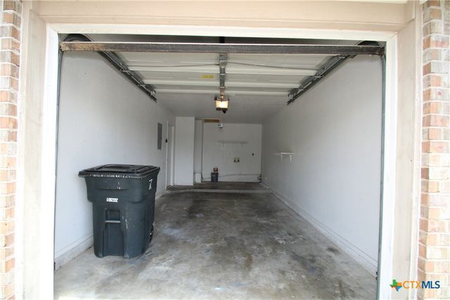 2604 Cross Timber Drive, Killeen, TX 76543