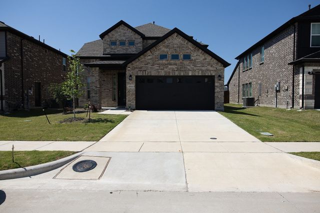 2055 placerville, Forney, TX 75126