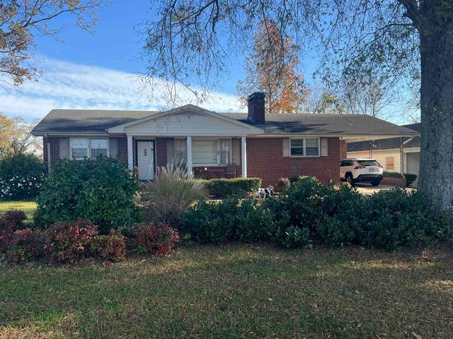 374 Flatwood Road, Spartanburg, SC 29303